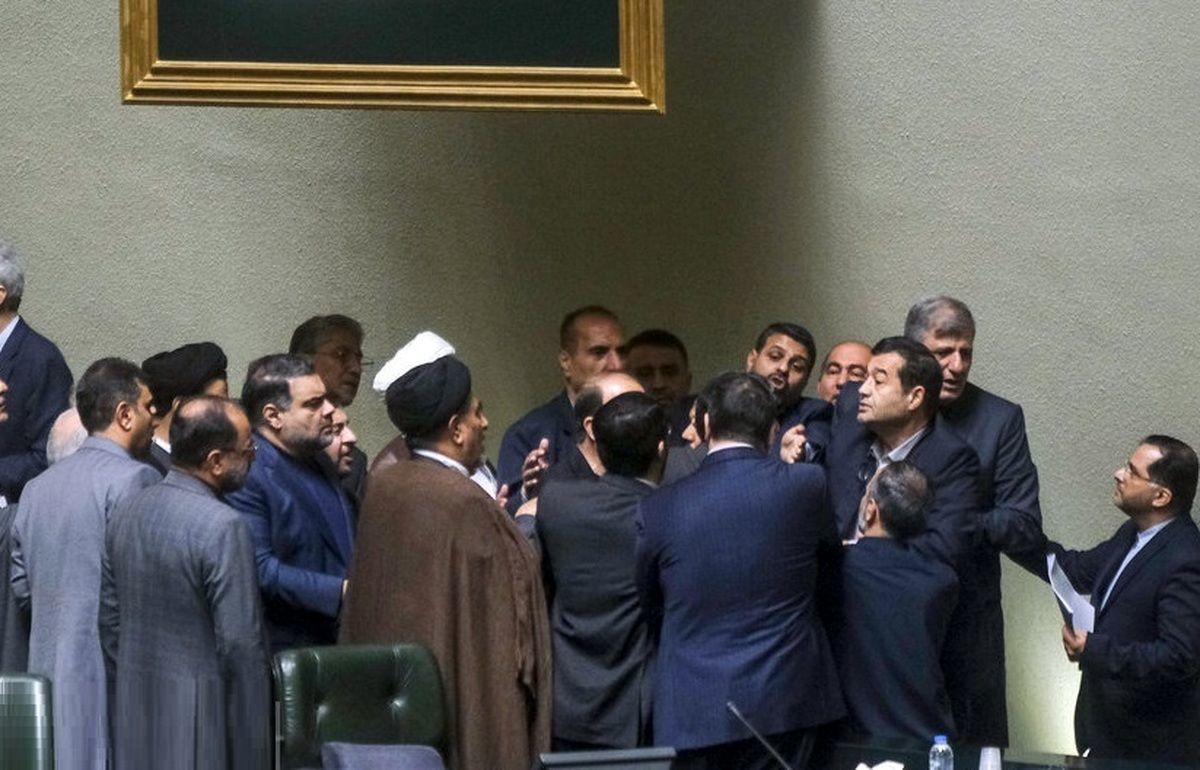پرونده اعتبارنامه تاج‌گردون و شریعتی بسته شد