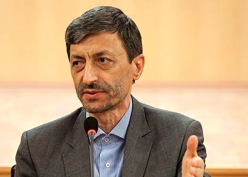 پرویز فتاح: کاندیدای انتخابات ریاست جمهوری نمی‌شوم/ حکم رهبر معظم و فرزانه انقلاب را مدال افتخار و ادامه خدمت در سنگر ستاد اجرایی فرمان حضرت امام (ره) را بر خود فرض می‌دانم