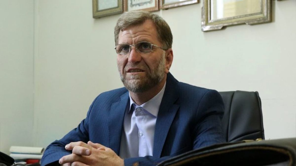 کشور به دولت اقتصاددان نیاز دارد / تیم اقتصادی دولت سیزدهم ضعیف بود / دولتها باید زبانجهان را بلد باشند