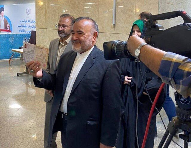 سرتیپ شاهوردی در انتخابات ریاست‌جمهوری ثبت‌نام کرد