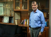 «باهنر» از قالیباف حمایت کرد
