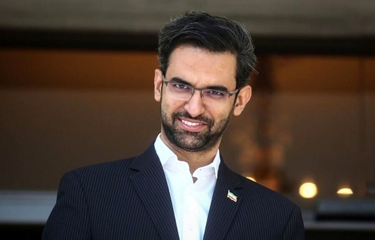 آذری جهرمی: من و دکتر ظریف حاضریم پزشکیان را در مناظرهها همراهی کنیم