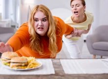 پرخوری عصبی دارید؟ با این ۳ روش کنترل کنید