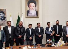 حسن یزدانی کارمند بانک شد