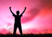 ۱۰ رفتار افرادی که عزت نفس پایینی دارند