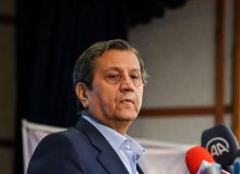 همتی خطاب به جلیلی در مناظرات ۱۴۰۰: دنیا بدون حل مشکل تحریم با شما کار نمی‌کند