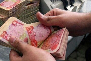 شرایط دریافت ارز اربعین امسال اعلام شد/ هر زائر چقدر دینار می‌گیرد؟ / قیمت دینار