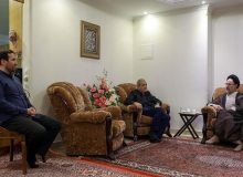ویدئویی از حضور سیدمحمد خاتمی در منزل مسعود پزشکیان