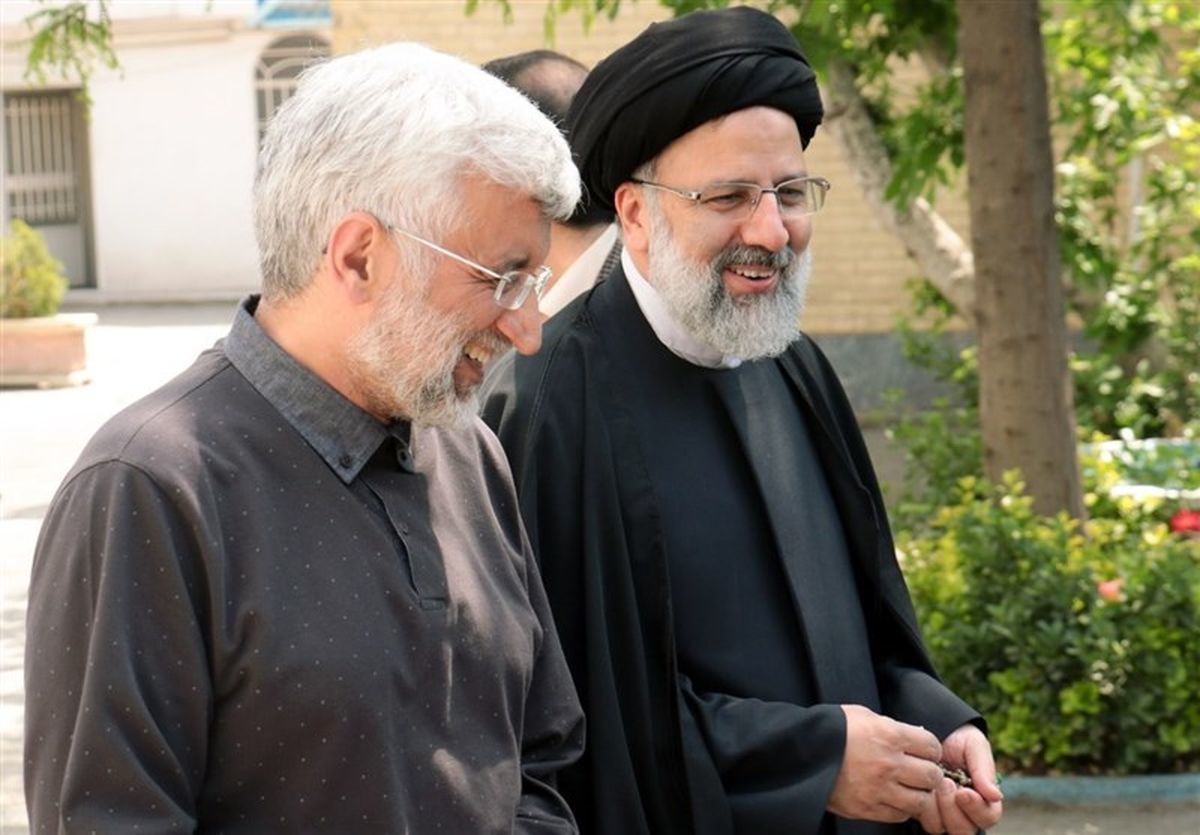 کاندیدا نشدن مخبر و بخشنامه های او، شاهدی بر اراده قدرت در چیدن دم تندروها بود/ حمایت خانواده رئیسی از جلیلی به زیانش تمام شد
