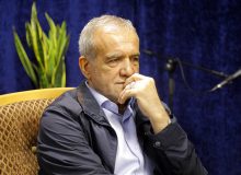 بررسی فضاسازی مخالفان پزشکیان با شعار تحویل اسب زین‌شده دولت رئیسی/ اگر دولت سیزدهم موفق بود، چرا نامزدش شکست خورد؟/ شرایط با زمان تحویل دولت به رئیسی تفاوتی نکرده است