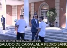 برخورد سرد کارواخال با نخست‌وزیر اسپانیا جنجال‌ساز شد