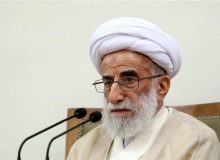 احمد جنتی یک سال دیگر دبیر شورای نگهبان باقی ماند