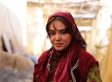 آواز خواندن ندا قاسمی بازیگر سریال نون خ با زبان انگلیسی/ ویدئو