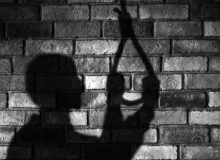 مرخصی برای خودکشی!/ سرباز در مرخصی خود را به دار آویخت