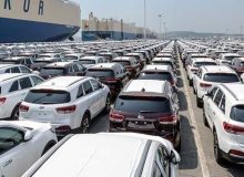 آزادسازی واردات خودرو قیمت دلار را بالا می‌برد؟