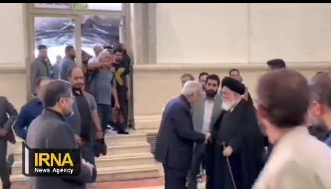 تصویری از علم الهدی در مراسم چهلم ابراهیم رئیسی/ سردار حاجی زاده هم بود
