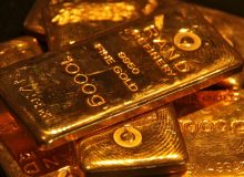 صعود طلا در میانه جنگ؛ چشم سرمایه‌گذاران به آمریکا و ایران دوخته شده است