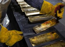 ضربه آمار اشتغال به طلا؛ جهش نقره و پلاتین در بازار جهانی