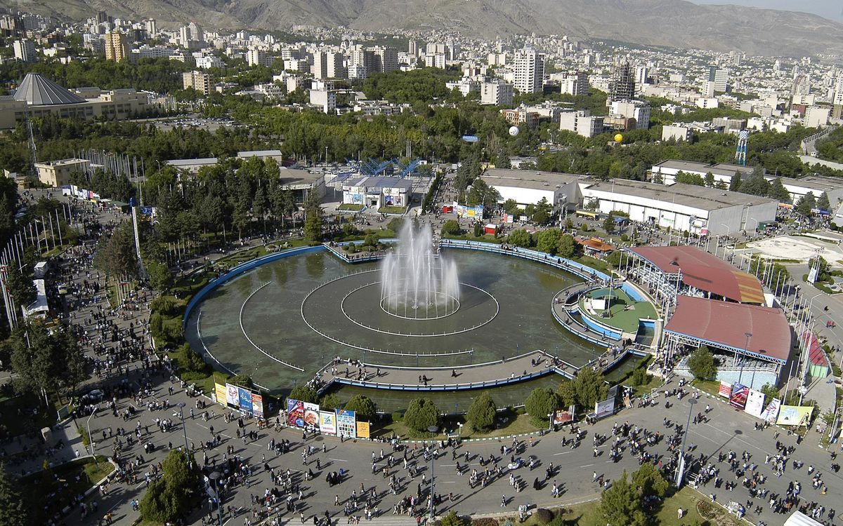 غیبت صمتی ها در مهمانی قطعهسازان
