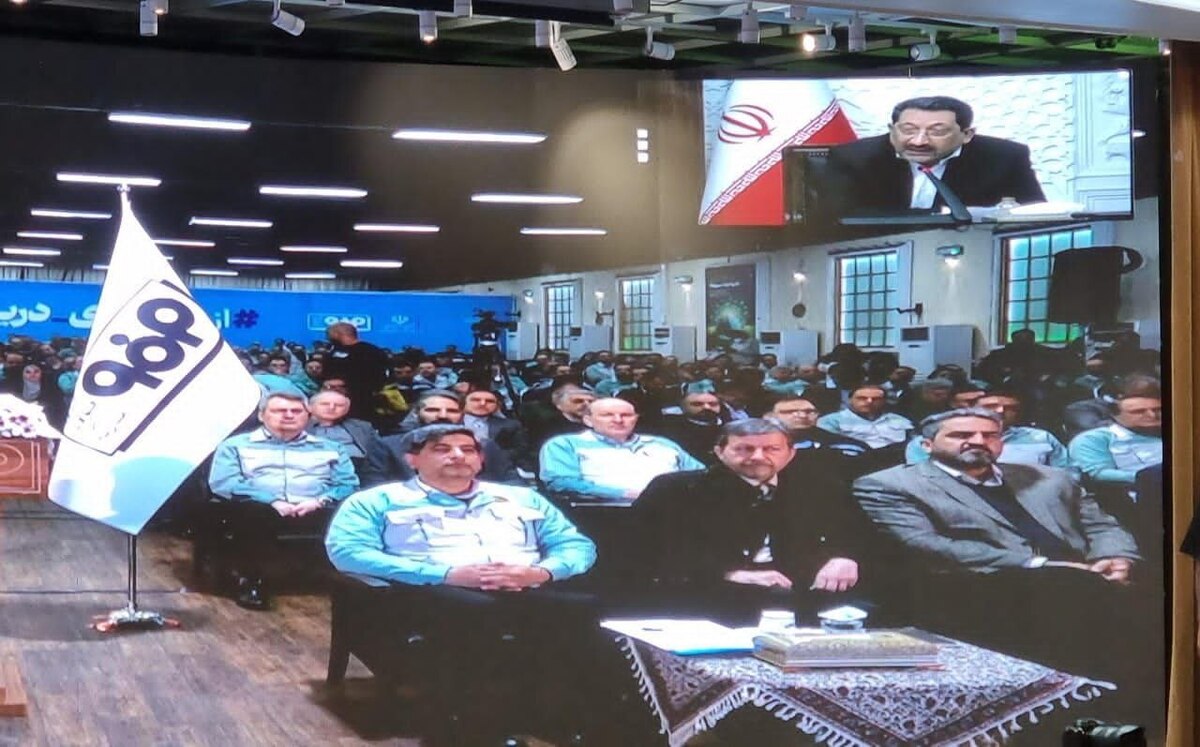 آب پایدار فلات مرکزی تضمین میشود/ فولاد مبارکه مصرف آب زایندهرود را به صفر میرساند