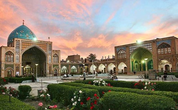 آیا سادات برای فرار از ظلم خلفا به ایران آمدند؟؛ روایتی از هجرت سادات