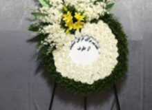 تعرفه تاج گل مناسب ترحیم؛ راهنمای کامل انتخاب و قیمت‌گذاری در سال ۱۴۰۴