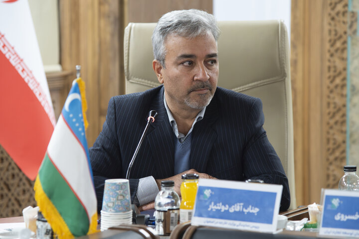 توانمندیهای اقتصادی اصفهان مسیر دیپلماسی ایران را هموار میکند