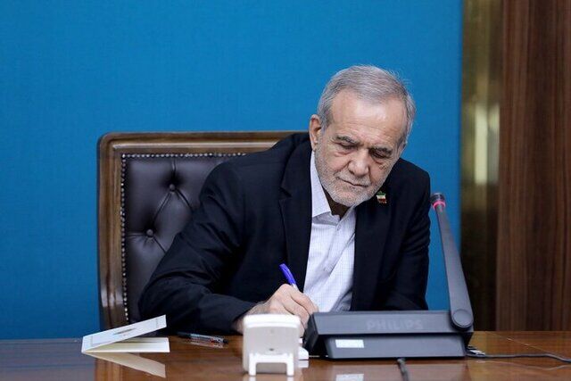 پزشکیان: ظرفیت جابهجایی در تهران در سه سال از ۶.۹ به ۱۶۰ میلیون سفر میرسد