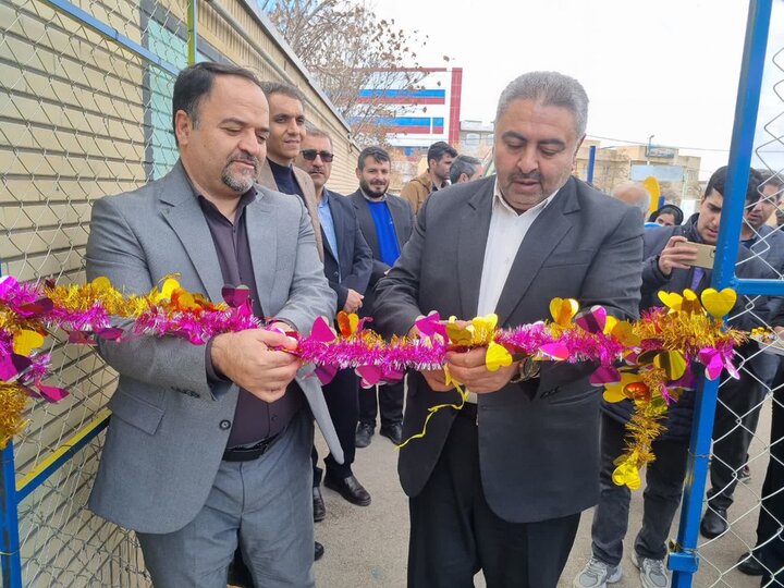 چهارمین زمین چمن مصنوعی مدارس استثنایی کردستان به بهرهبرداری رسید