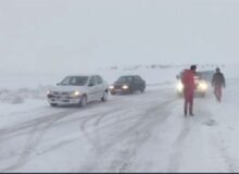 امدادرسانی به ۱۱۴ مسافر گرفتار در برف و کولاک محور تکاب–شاهین‌دژ