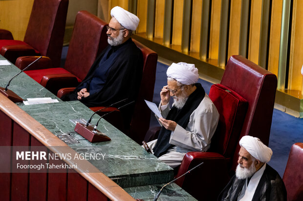 تخریب گری، محکوم و از سنخ اعتراض به شمار نمی آید