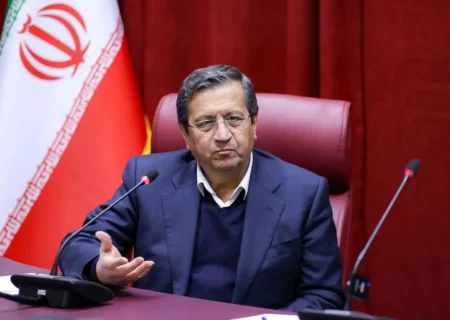 سیگنال جدید همتی به بازار ارز/محدوده نرخ رسمی دلار اعلام شد؟