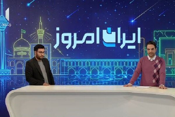 صمیمی: ترامپ اسیر استانداردهای دوگانه شده است صمیمی: ترامپ استانداردهای دوگانه را پیش میبرد