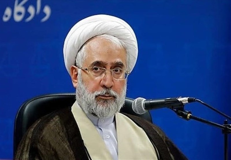 قوه قضاییه نهادی مستقل است و از بیگانگان دستور نمیگیرد