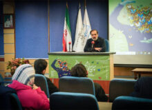 معاون هنری: اگر پژوهش را جدی نگیریم مسیر توسعه هنر آسیب می‌بیند