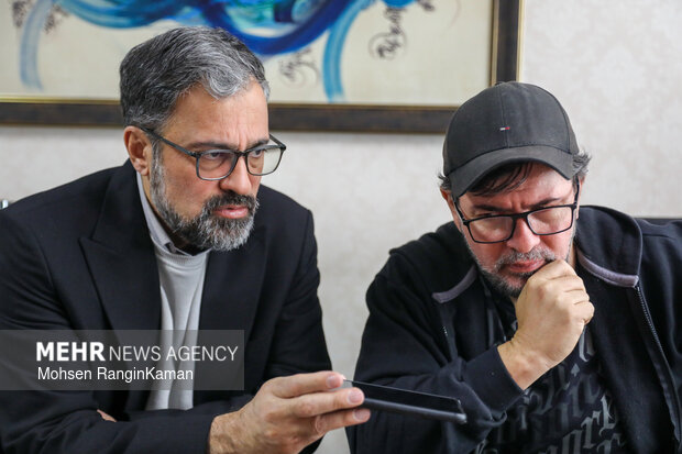 ناگفتهها از هنری که در برابر امپریالیسم میایستد؛ آنلاین ترور شدم! ناگفتهها از هنری که در برابر امپریالیسم میایستد؛ آنلاین ترور شدم!