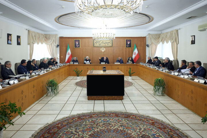 پزشکیان: با جلب رضایتمندی مردم، تلاشهای دشمنان راه به جایی نخواهد برد