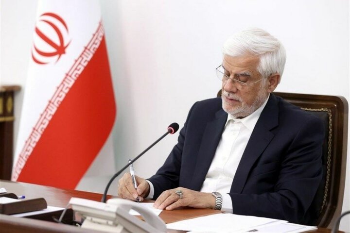 پیام تسلیت عارف به محمد شریعتمداری