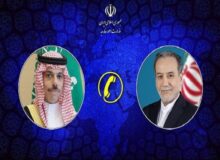 گفتگوی دیپلماتیک عراقچی و بن‌فرحان درباره تحولات منطقه