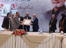 آئین تجلیل از حسن خجسته برگزار شد؛ رادیو با حضور او پوست‌اندازی کرد
