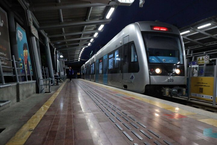 افزایش یکساعته فعالیت قطار شهری مشهد در شب نیمه شعبان