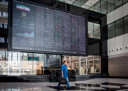 بورس تهران در شوک / شاخص کل ۱۰۰ هزار واحد سقوط کرد!