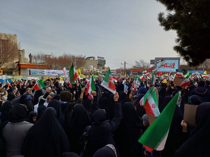 حضور غرورآفرین مردم انقلابی شهرهای استان زنجان در راهپیمایی ۲۲ بهمن