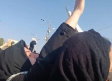 داشت برایش خواهری می‌کرد