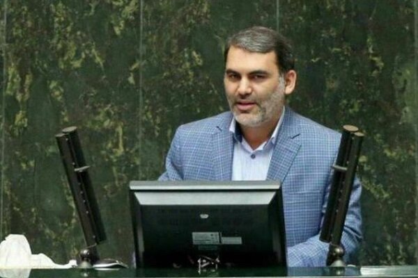 زنگنه: سقف معافیت‌های مالیاتی در بودجه با عدالت همخوانی ندارد