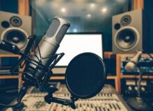 صدای محبوب و نوستالژی ایران در بیمارستان بستری شد/ مردم برای حال این هنرمند دعا کنند