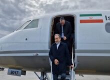 عراقچی برای انجام مذاکرات هسته ای عازم مسقط شد