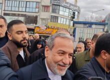 عراقچی: حضور مردم در راهپیمائی ۲۲ بهمن رمز قدرت و اقتدار ایران است