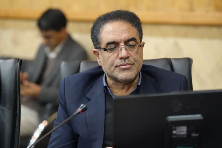 فرماندار صحنه: ثبات بازار و همدلی اجتماعی اولویت ماه رمضان است