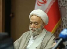 قرائتی: نماز باید با گفت‌وگو و ارتباط قلبی به دانش‌آموزان معرفی شود